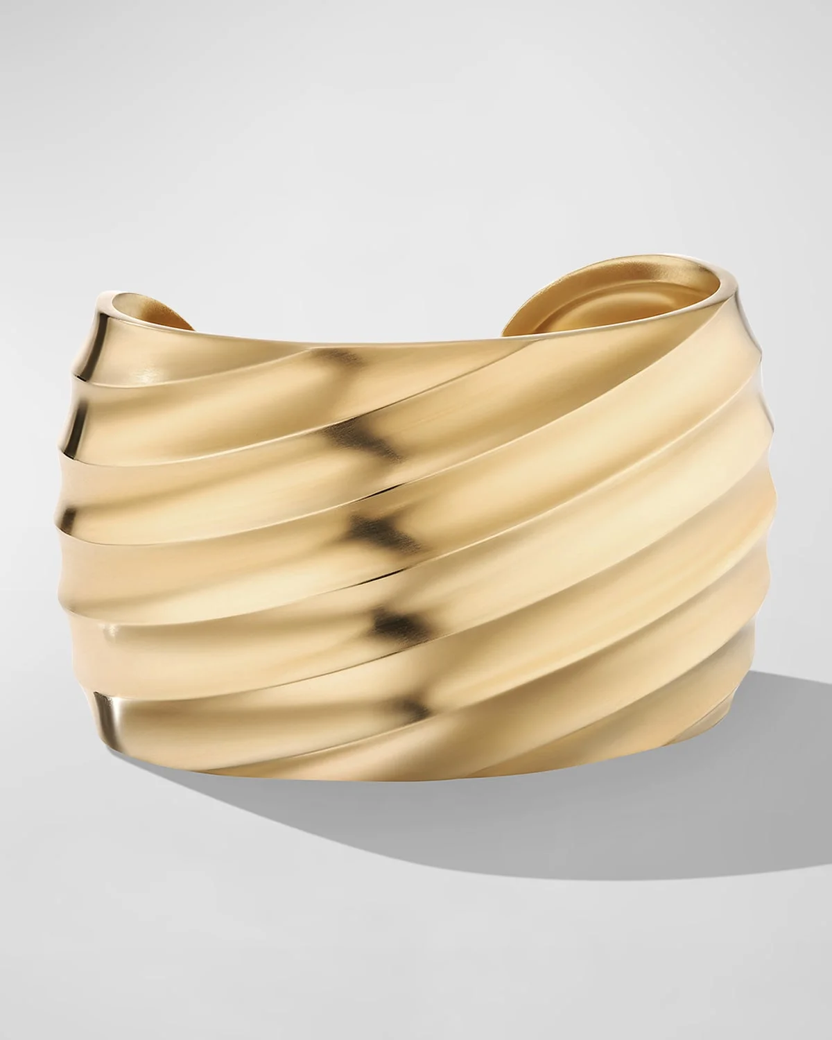 Cable Edge Cuff Bracelet in 18K Gold, 41mm - 1