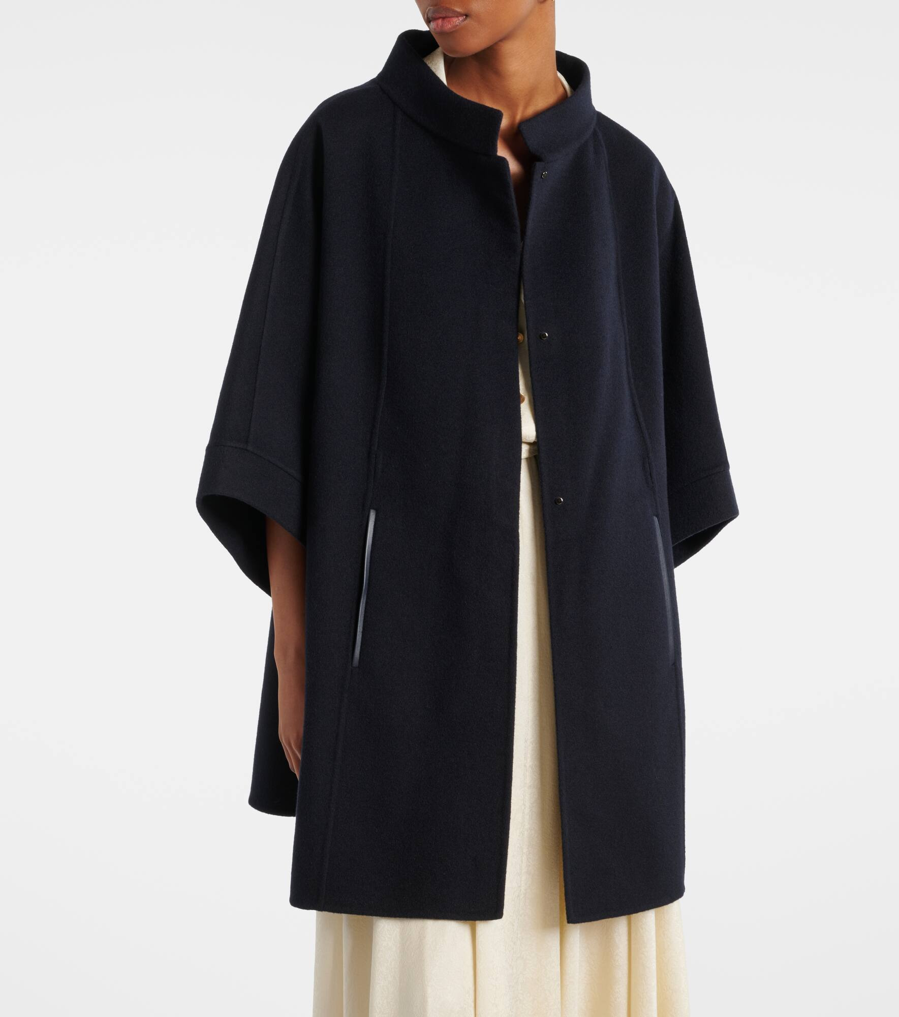 Salzburg cashmere cape - 6