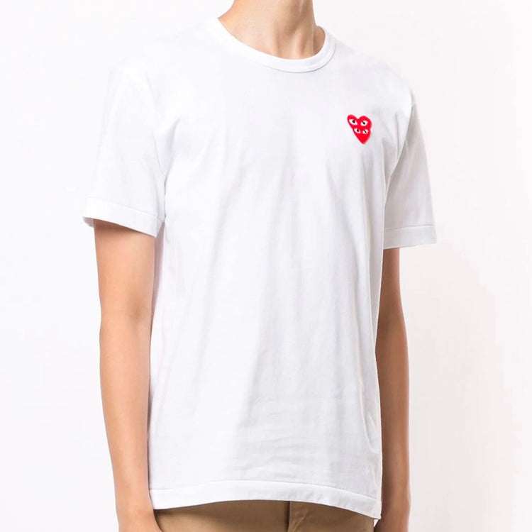 COMME des GARCONS PLAY Basic T-Shirt Red Family Heart 'White' AZ-T288-051-2 - 3