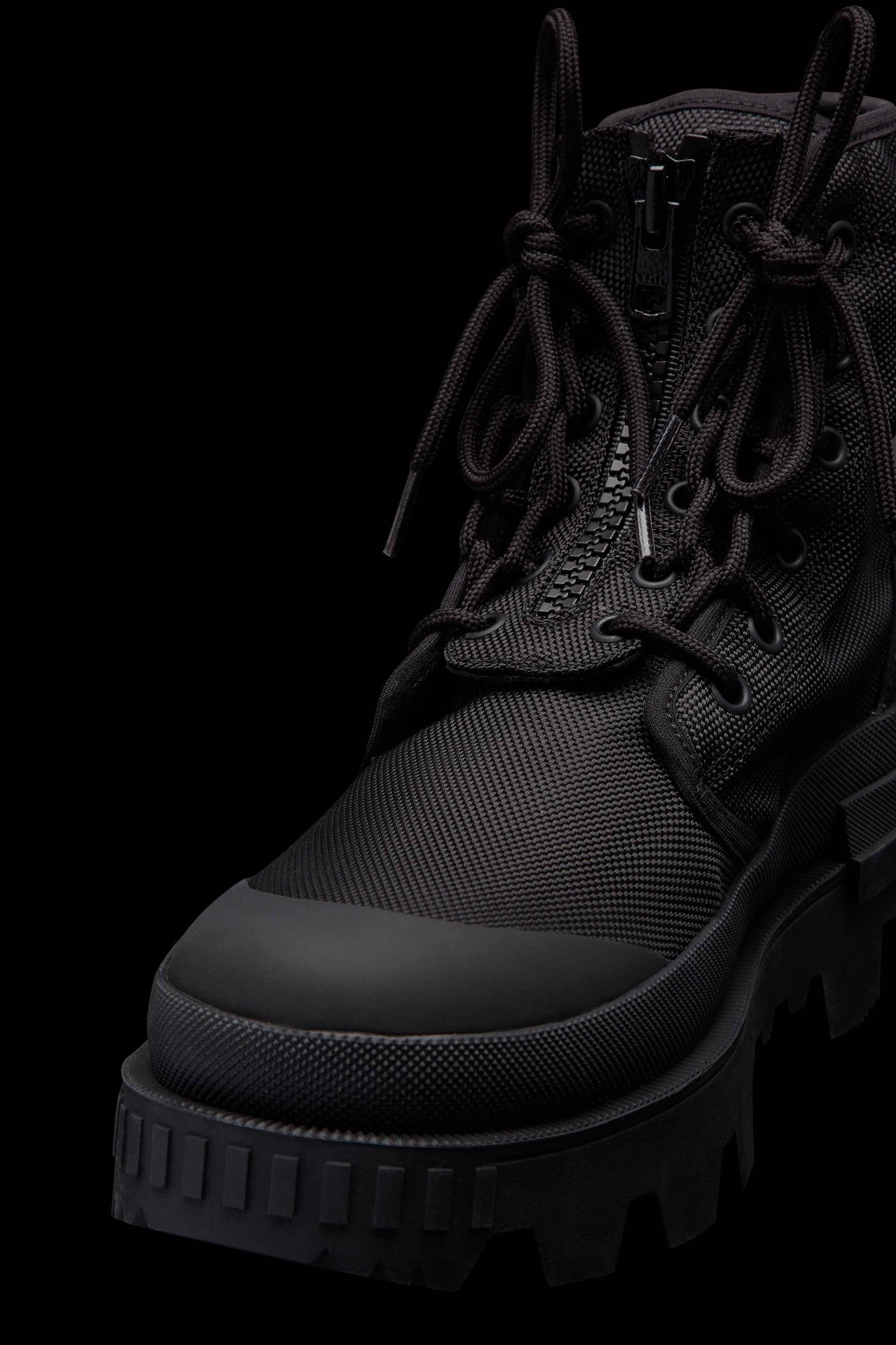 HYKE Desertyx Lace-Up Boots - 3