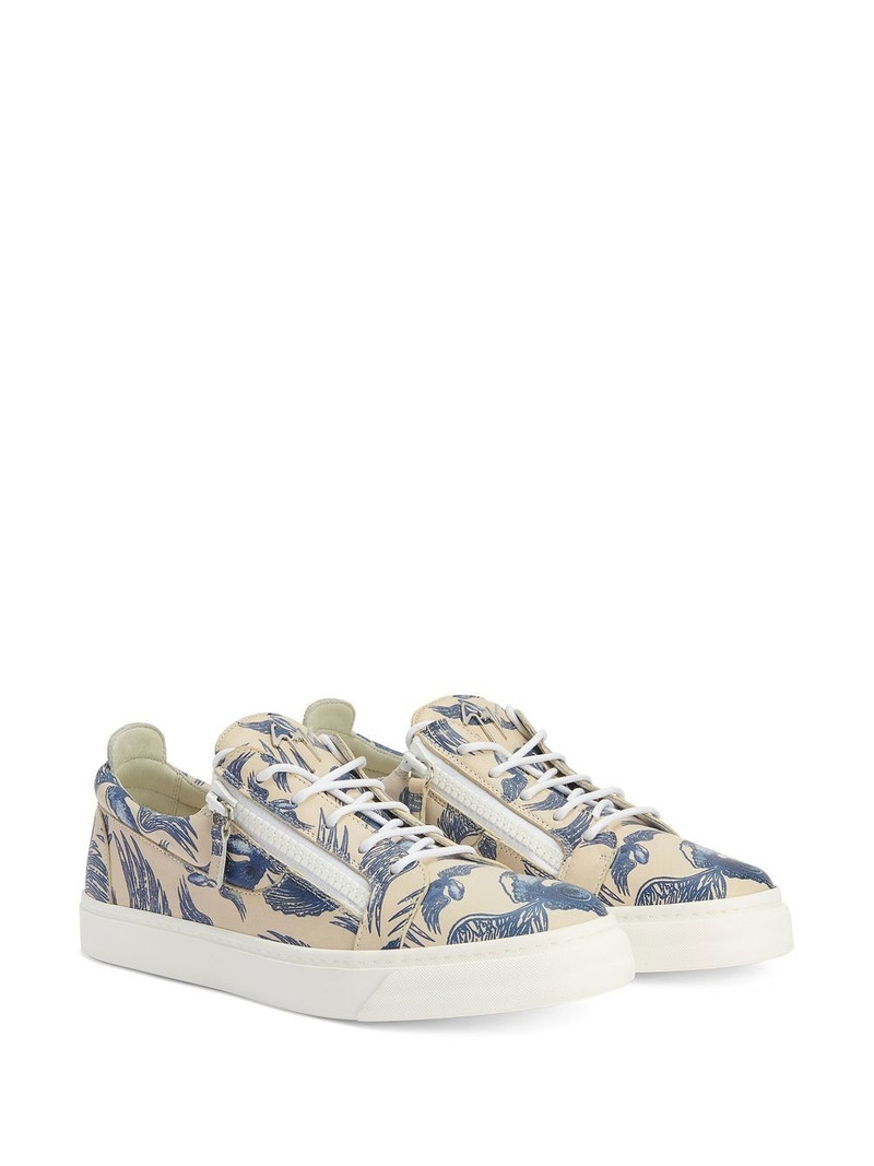 Giuseppe Zanotti abstract print low-top sneakers outlook