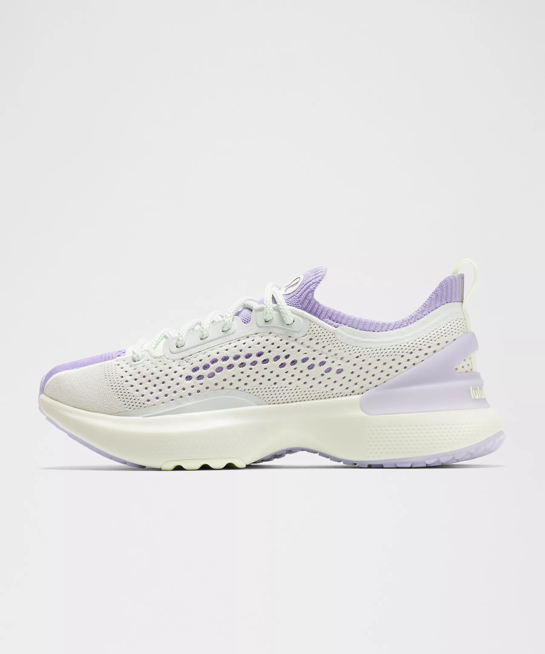 Women's Chargefeel 3 Workout Shoe - 3