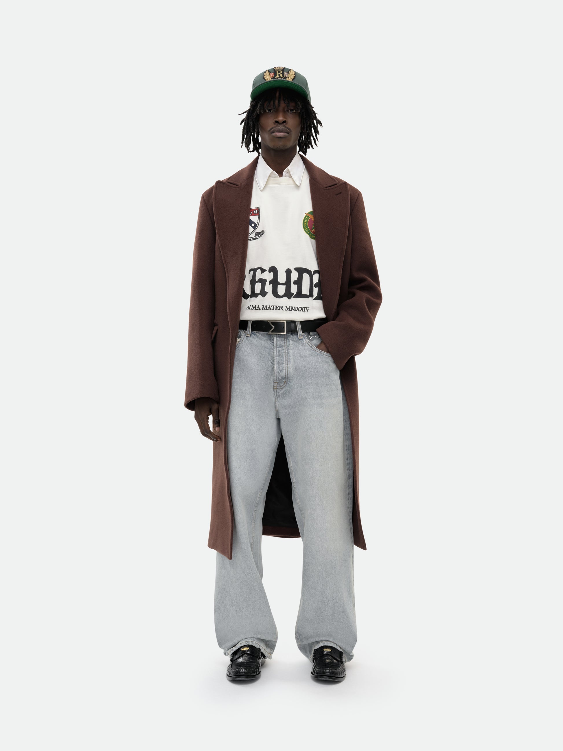 RUNWAY SCRIPT TEE - 10
