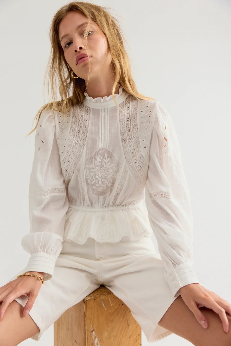 Azul Eyelet Blouse - 1