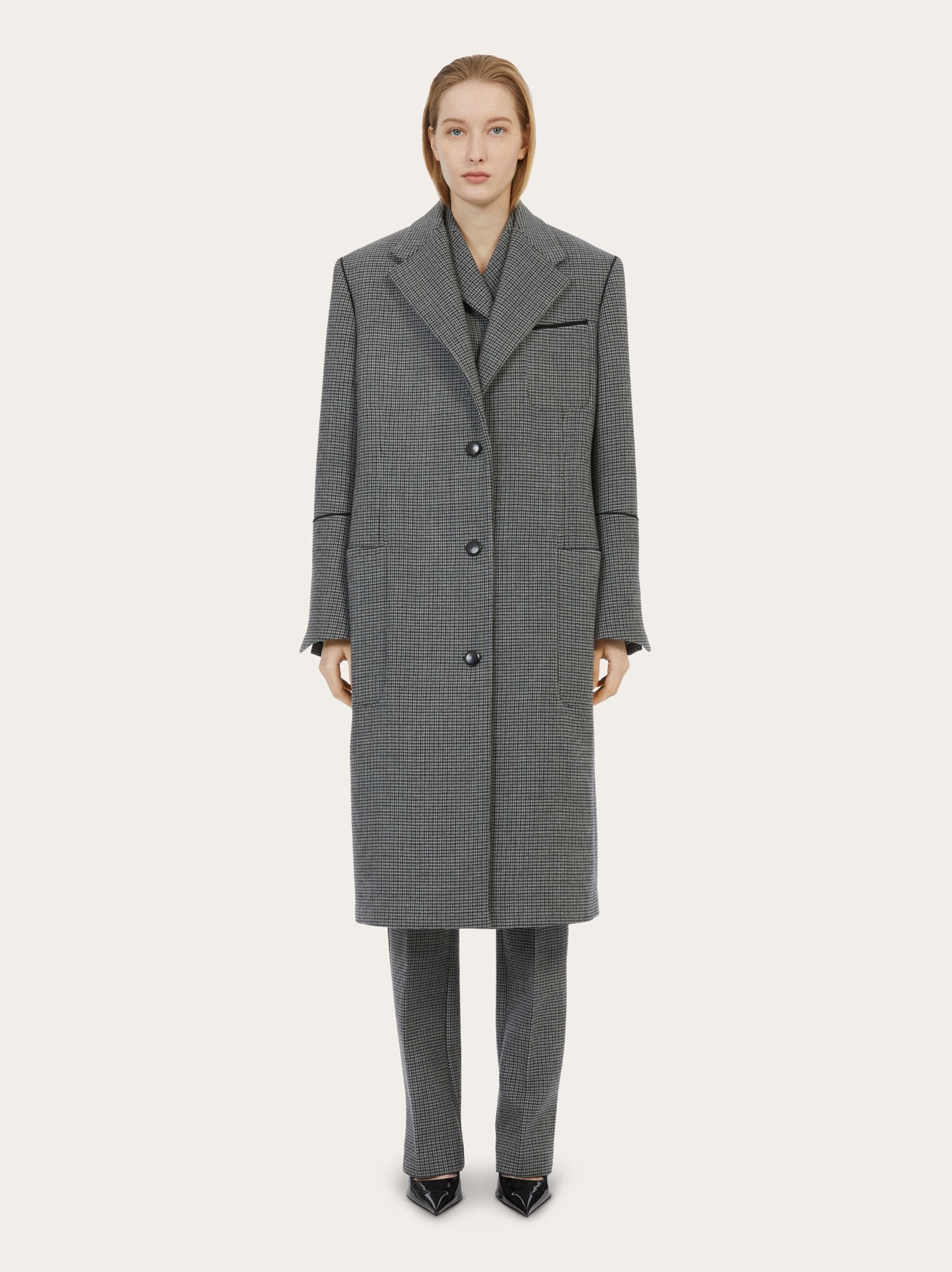 Oversize single breasted coat - 2