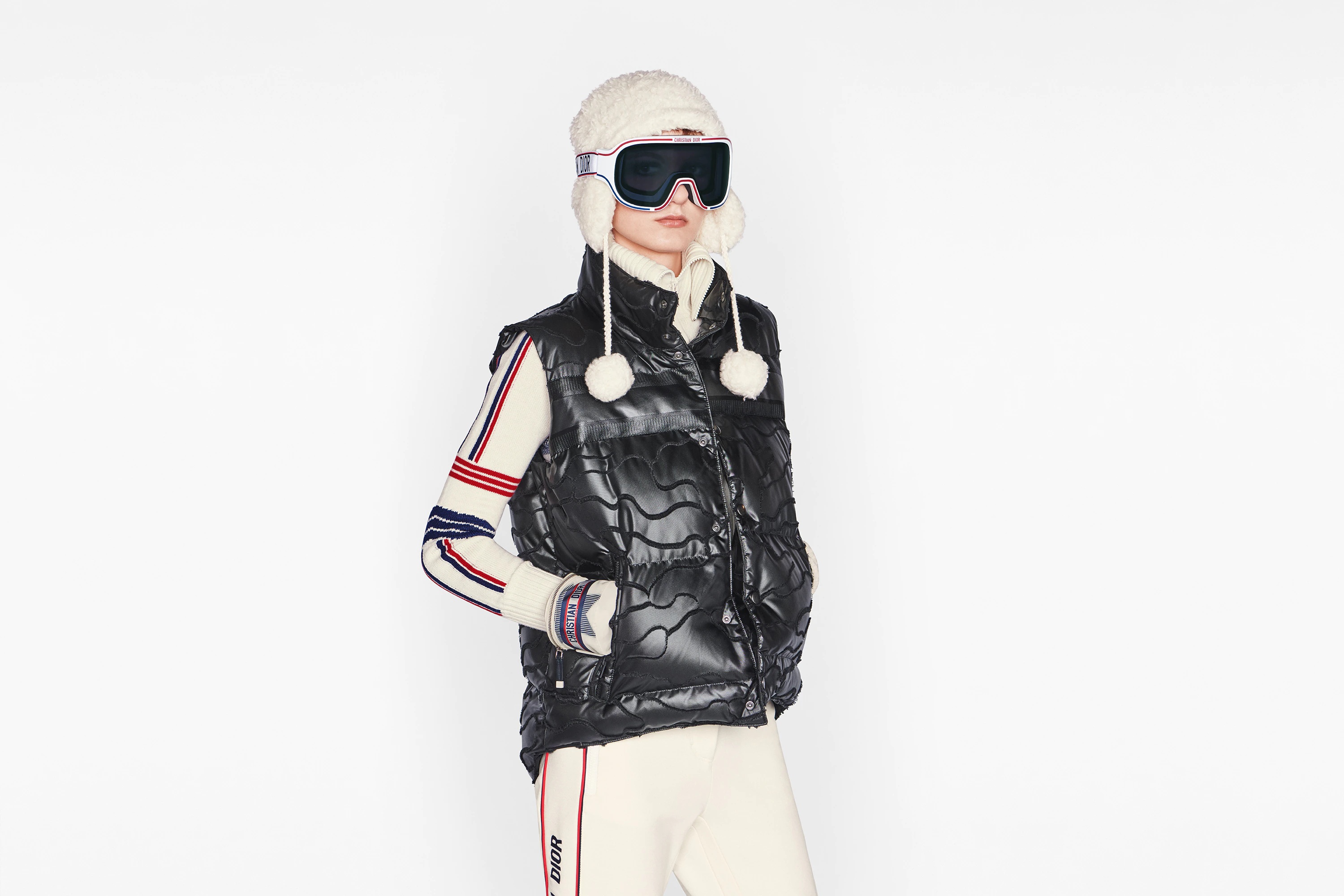 Sleeveless Down Jacket - 6