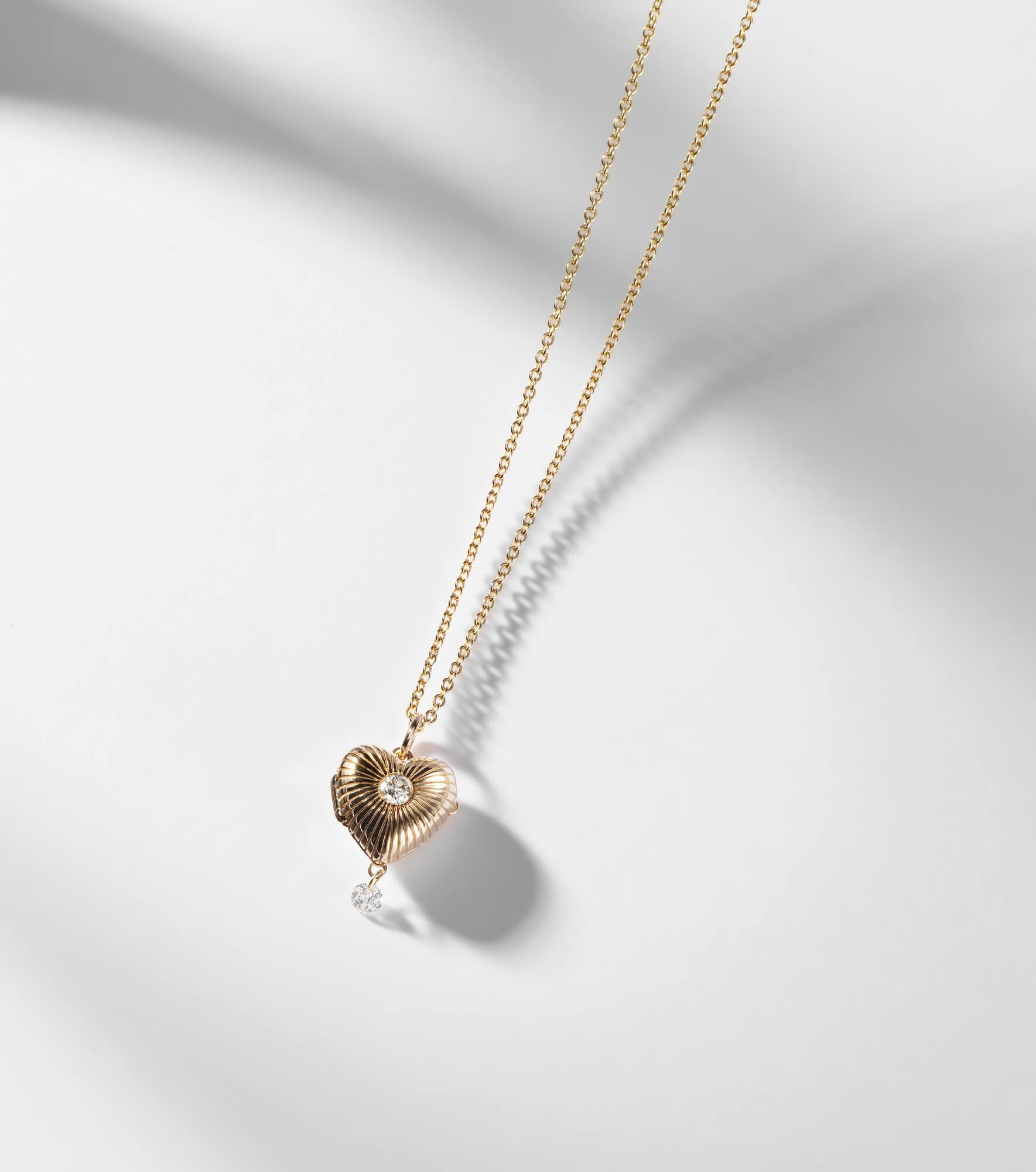 Heart Locket 9kt gold necklace with diamonds - 5