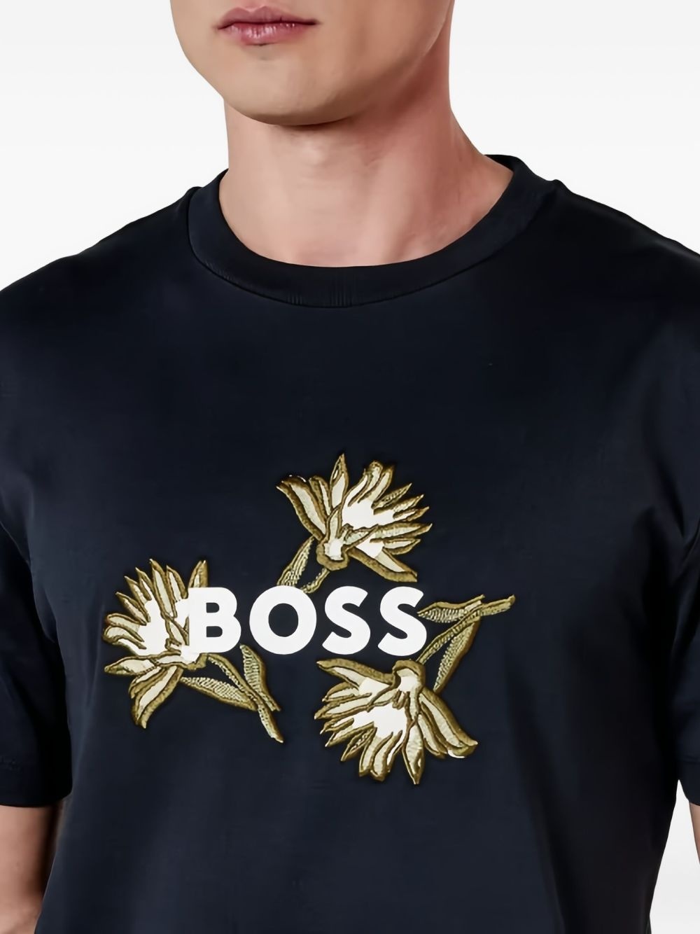 logo-embellished T-shirt - 4