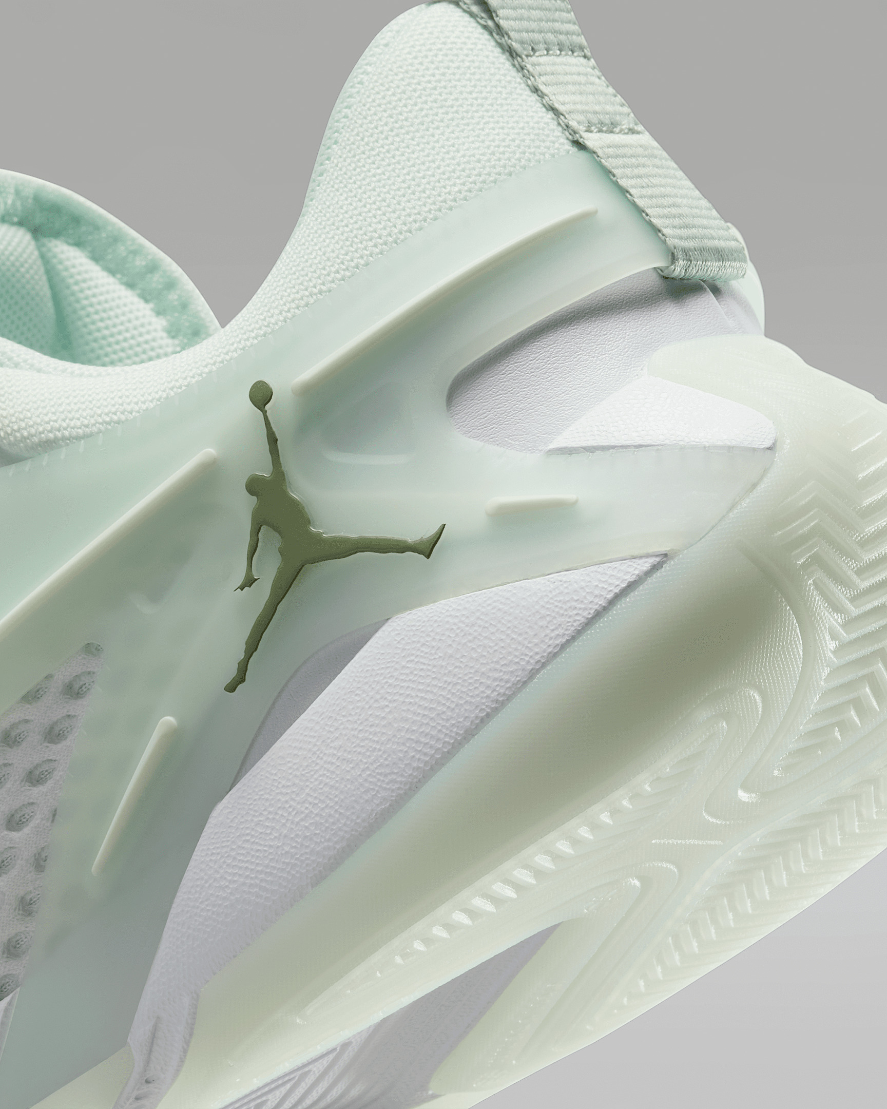 Jordan Heir Series "Abundance" Women's Basketball Shoes - 8