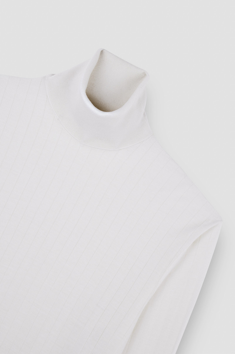 WOOL AND CASHMERE TURTLENECK SWEATER 5