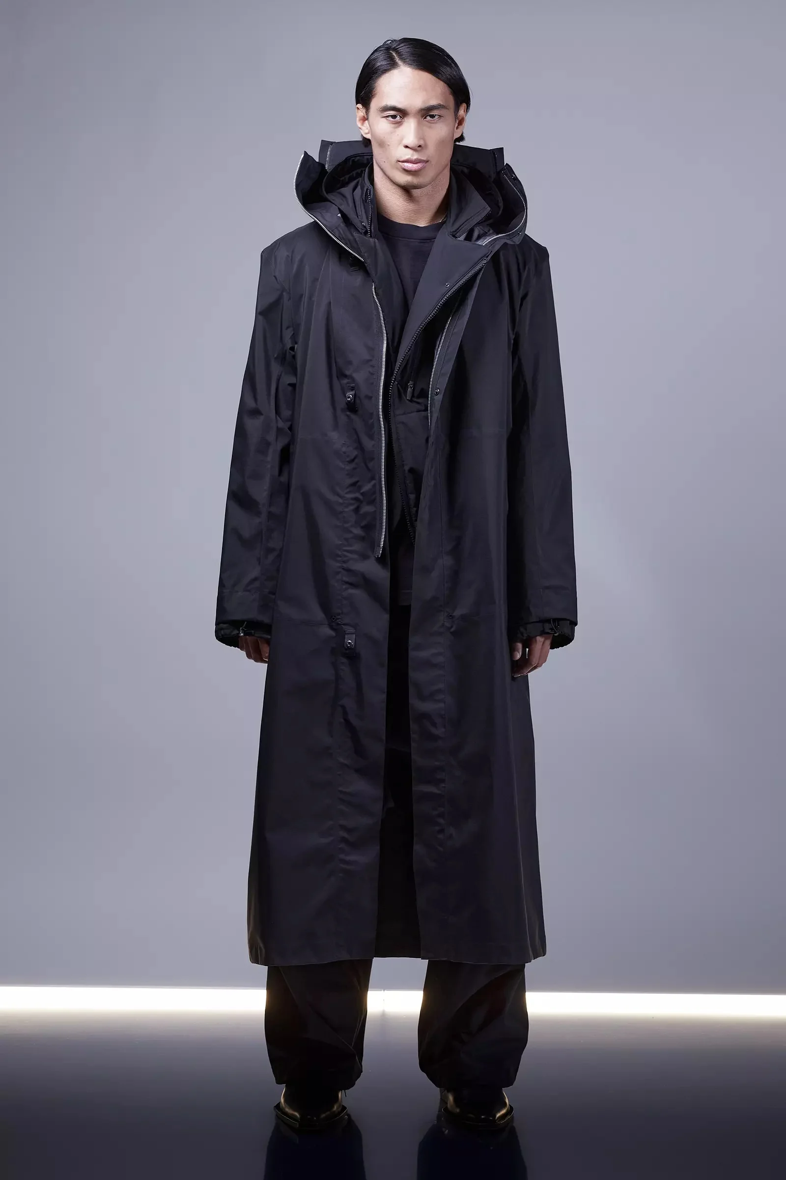 J122-GT 3L Gore-Tex Pro Coat Black - 1
