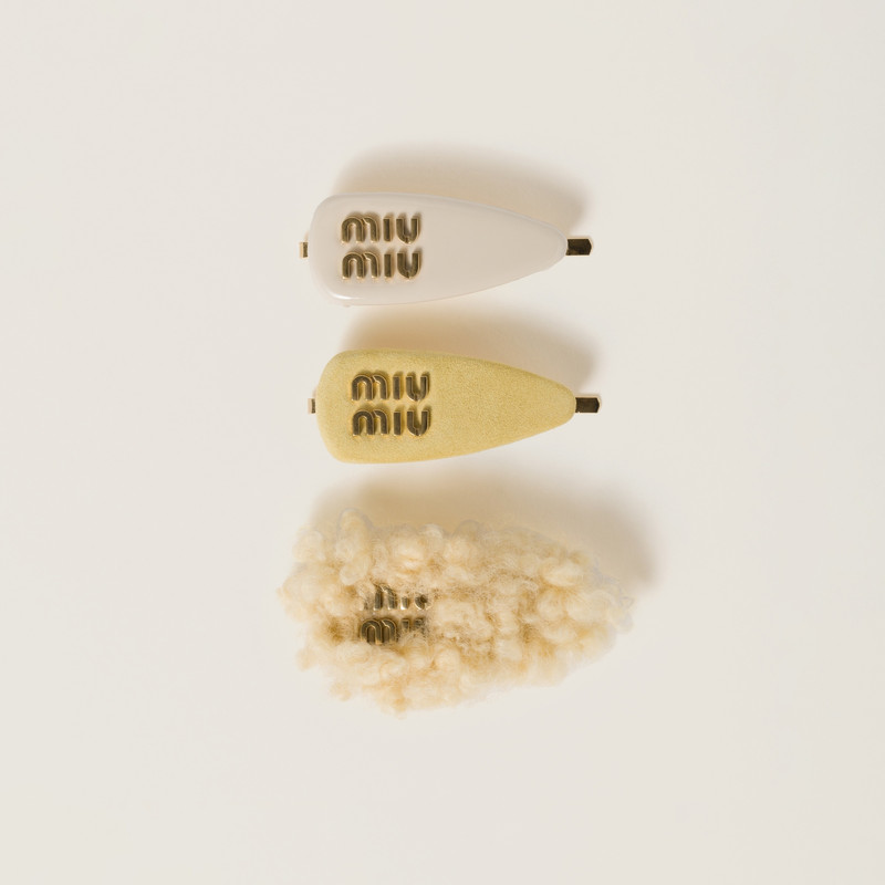 Set of leather, suede, and shearling hair clips 1