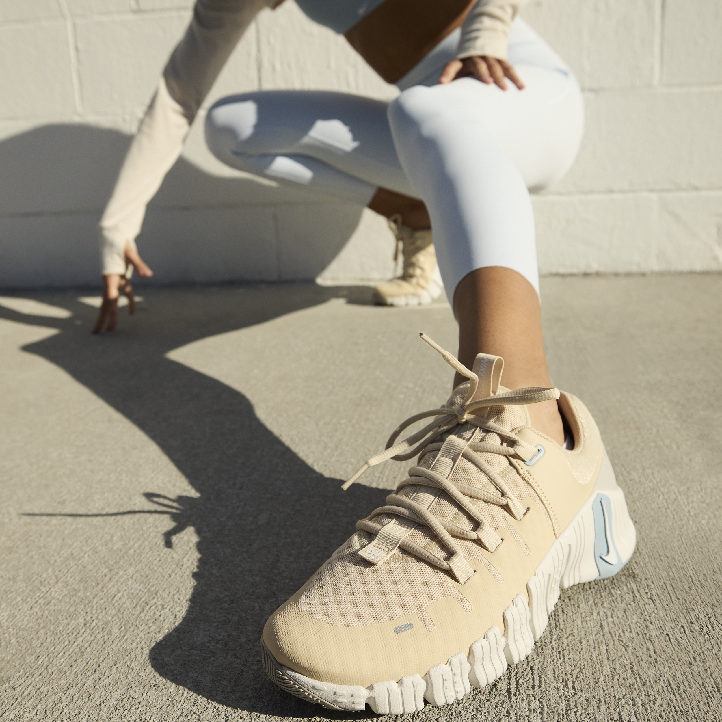 Nike Women's Free Metcon 5 Workout Shoes - 11