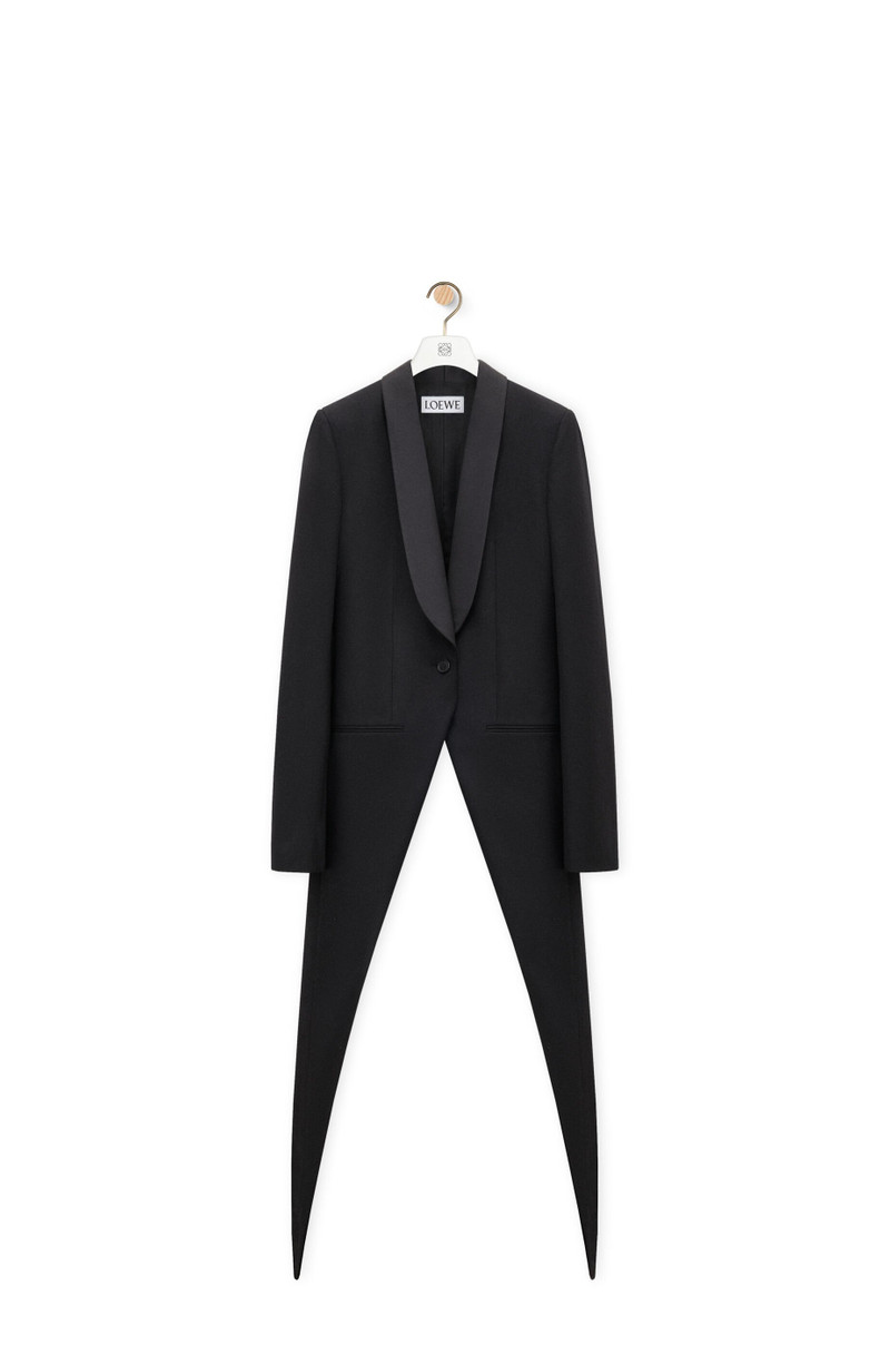 Tail jacket in wool 1