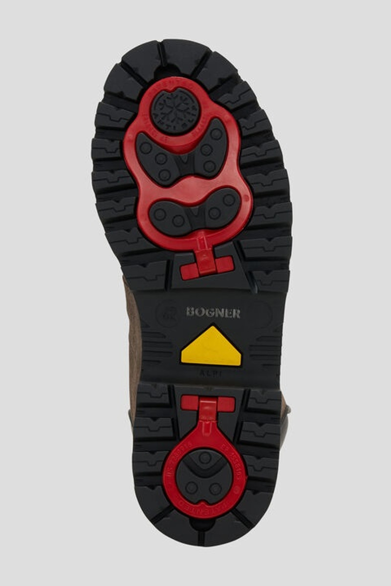 Helsinki Low boots with spikes in Brown 5