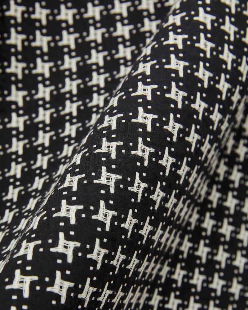 Portuguese Flannel Calypso Shirt in Black outlook