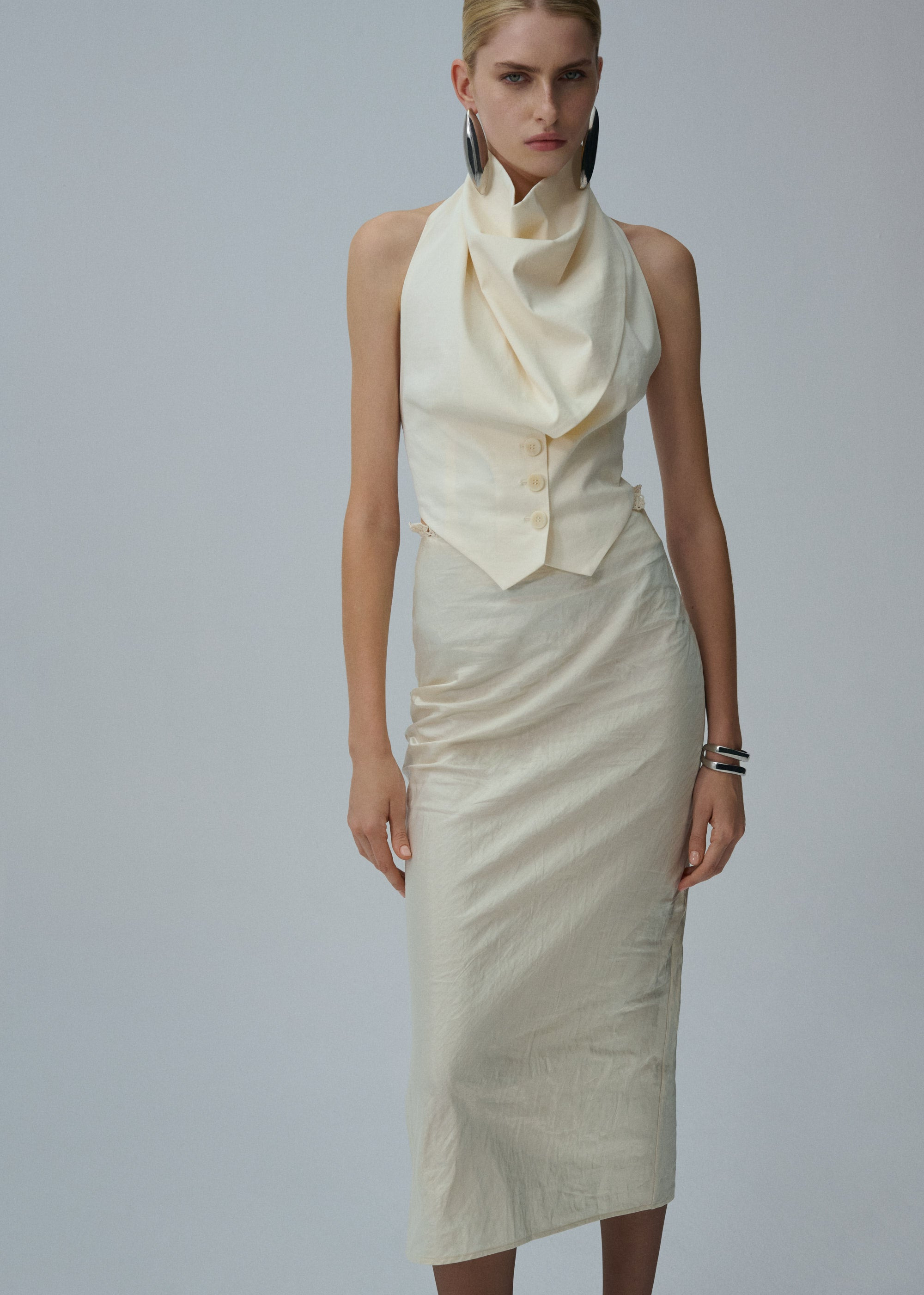 Lace detail midi skirt in cream - 3