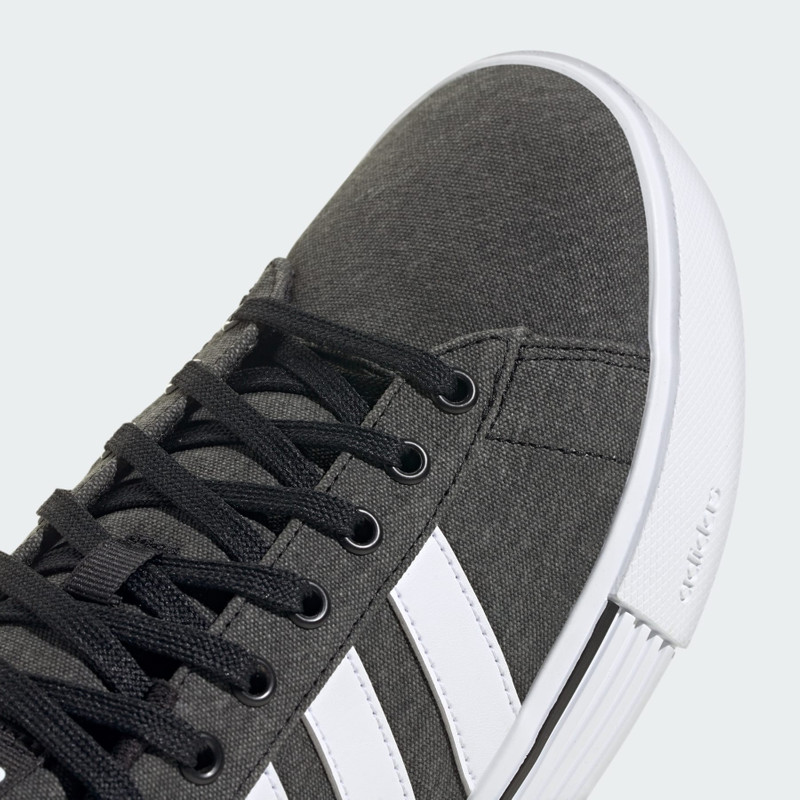 Daily 4.0 Shoes 7