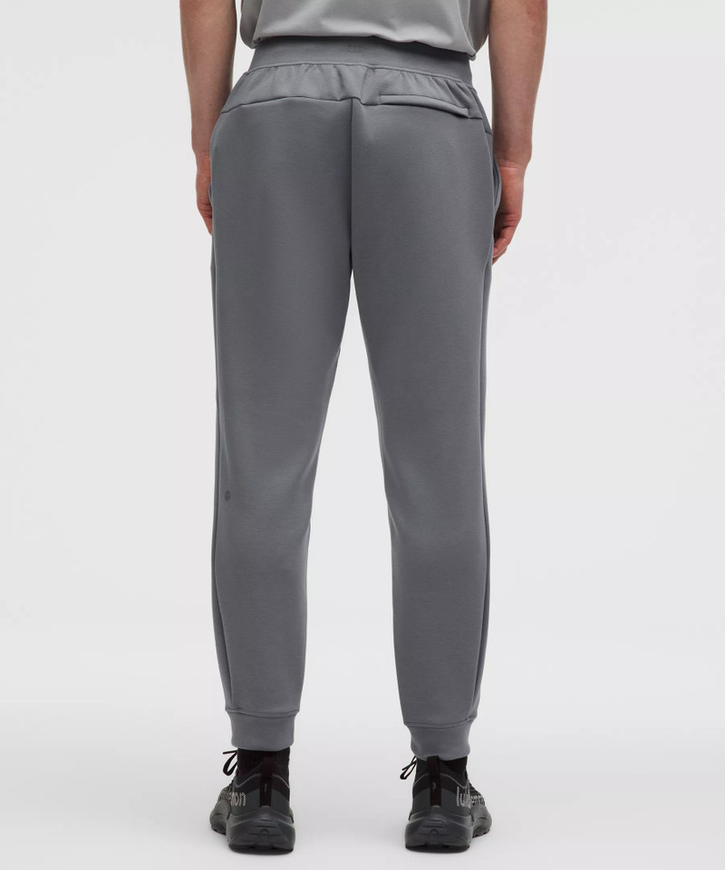 Smooth Spacer Jogger Regular *Stack 3