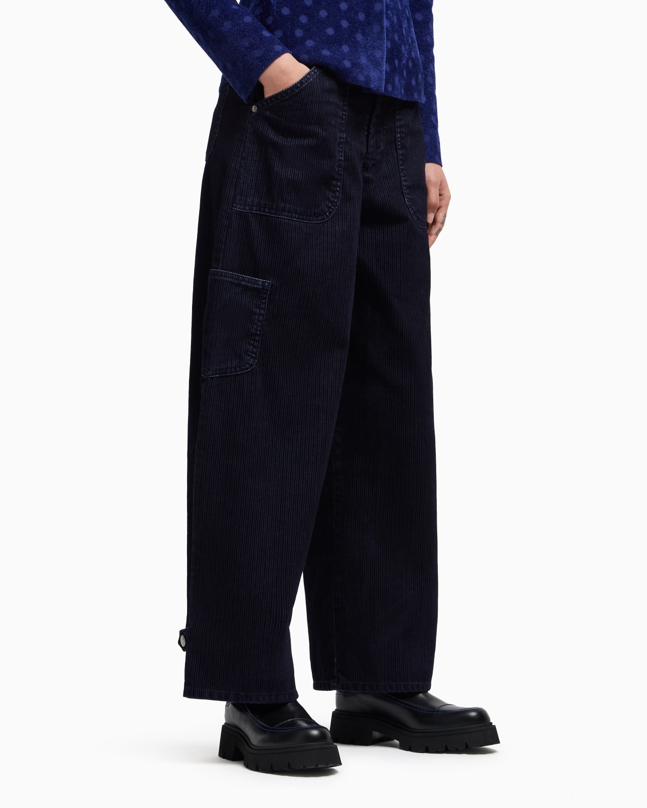 J2G FLOCKED-RIB GARMENT-DYED DRILL CARGO JEANS - 4