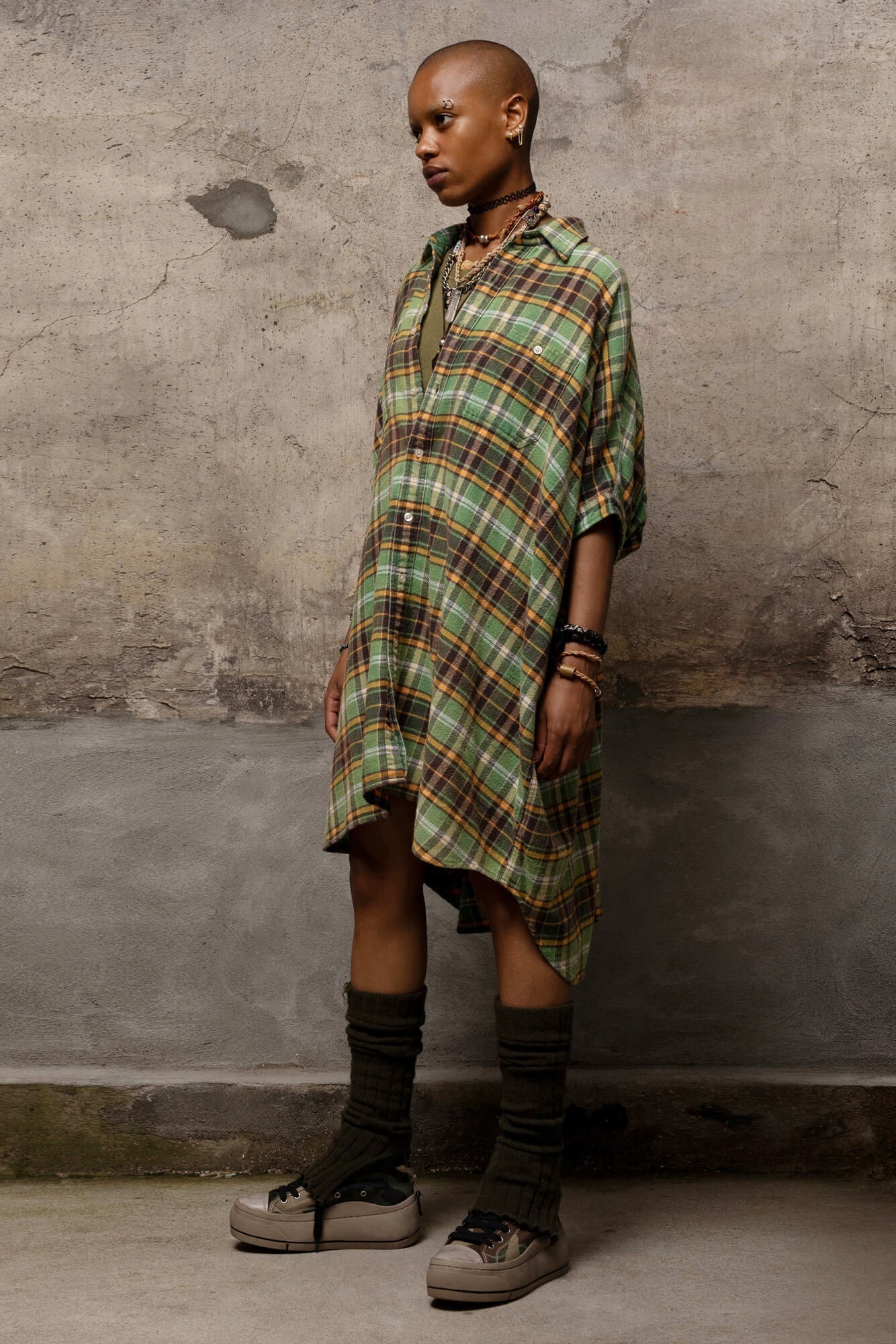 OVERSIZED BOXY SHIRTDRESS - GREEN PLAID - 2