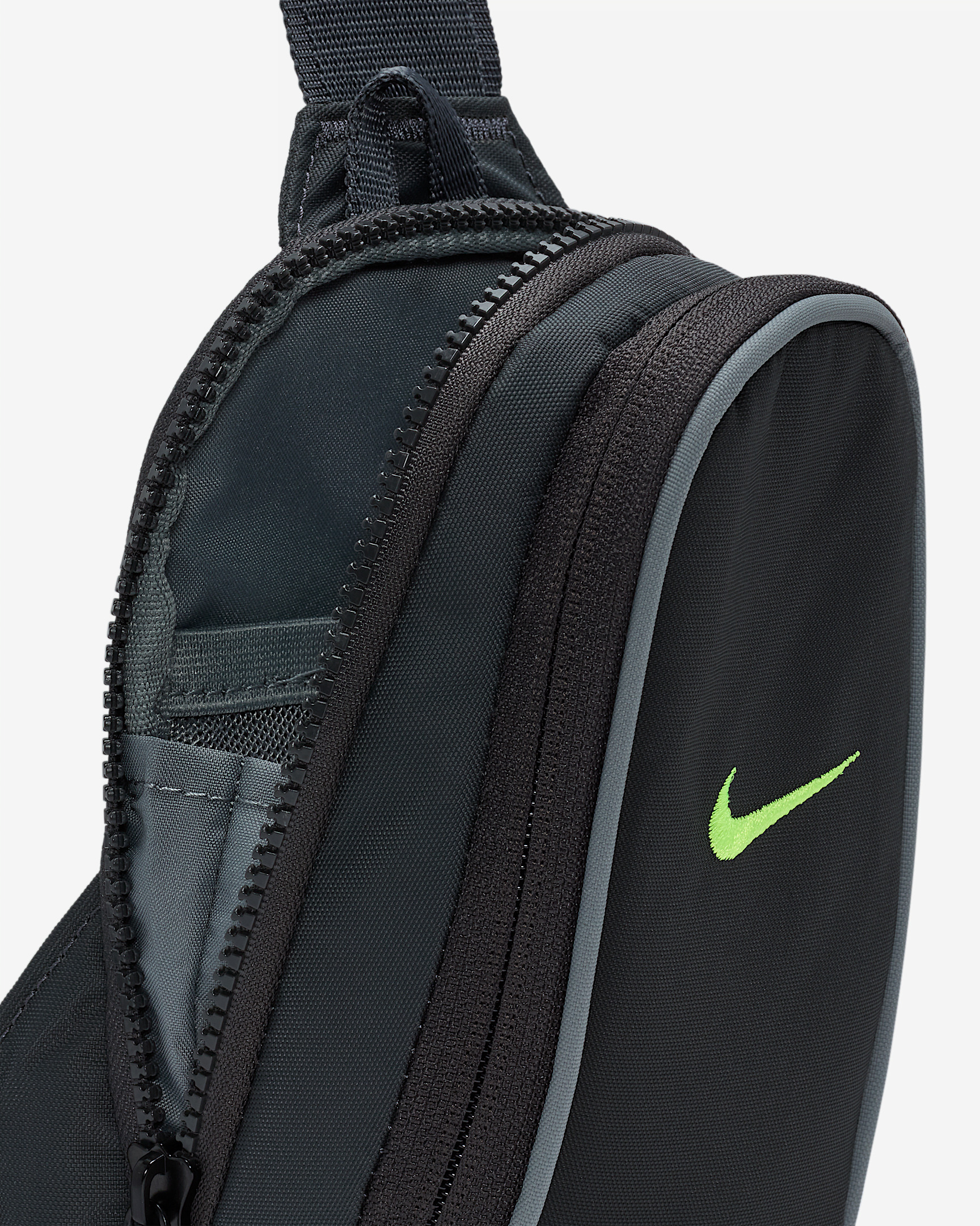 Nike Sportswear Essentials Crossbody Bag (1L) - 4