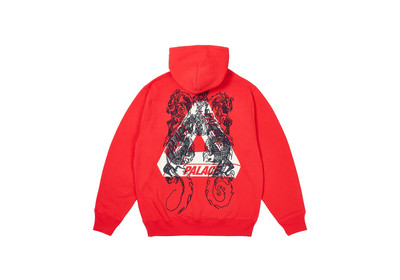 PALACE TRI-DRAGON HOOD TRUEST RED outlook