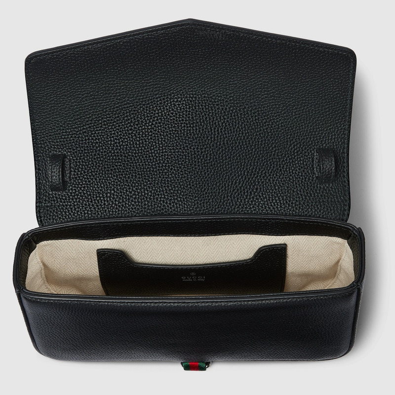 Small crossbody bag with hook closure 10