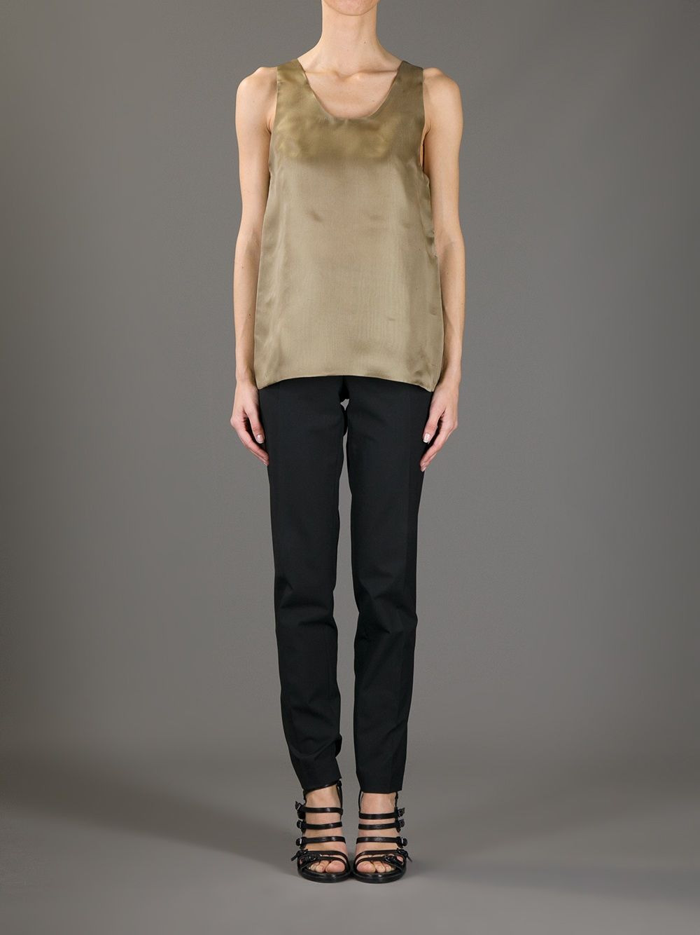 sleeveless top - 2