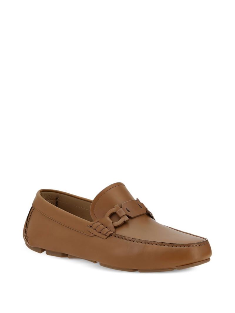 FERRAGAMO Gancini-ornament loafers outlook