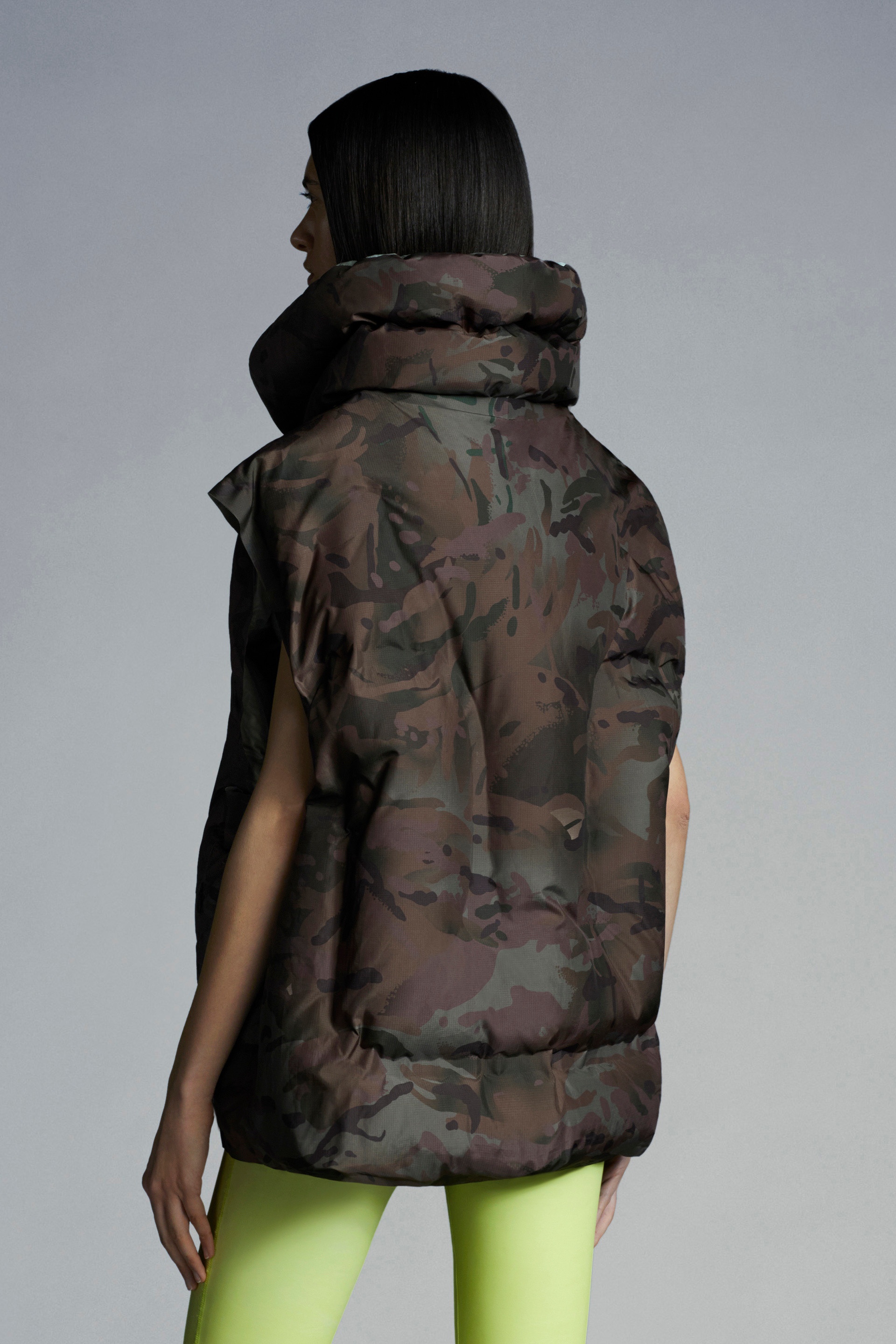 Zadena Vest - 5