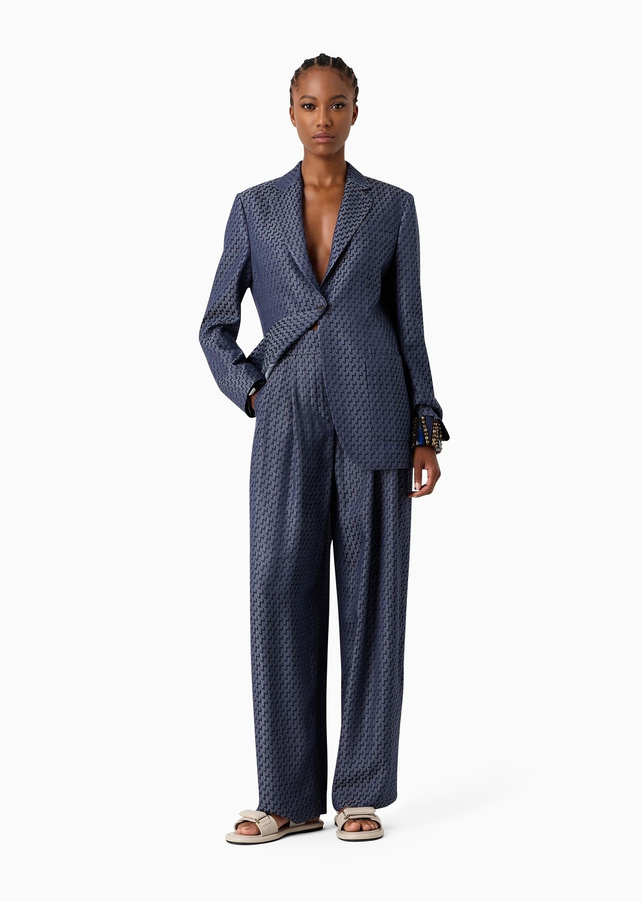 Two-dart jacquard viscose trousers - 4