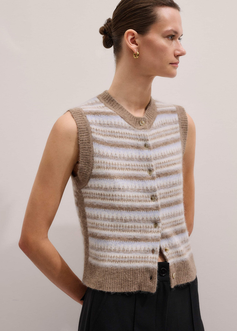 Fair Isle Crop Knit 5