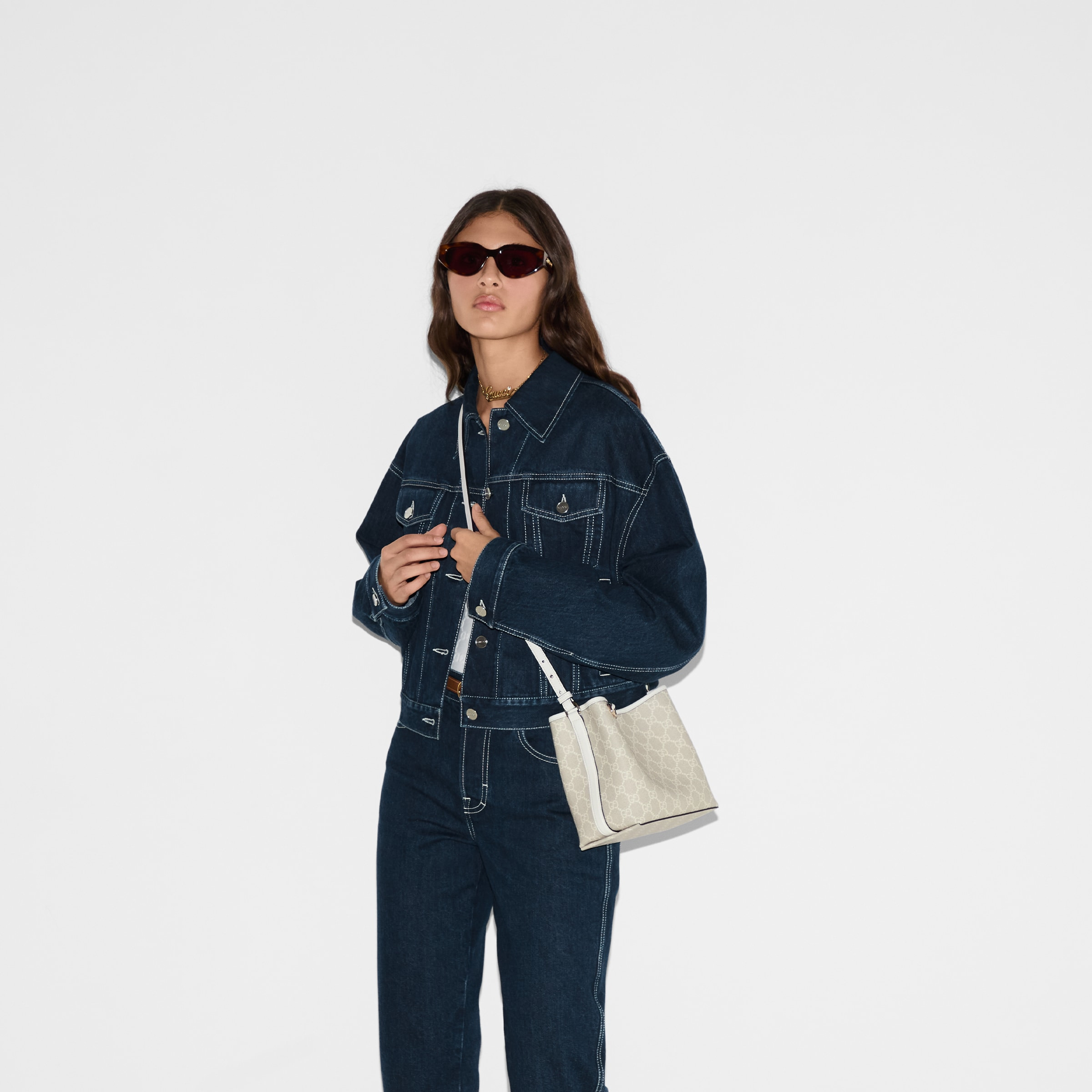 GG Emblem mini bucket bag - 5