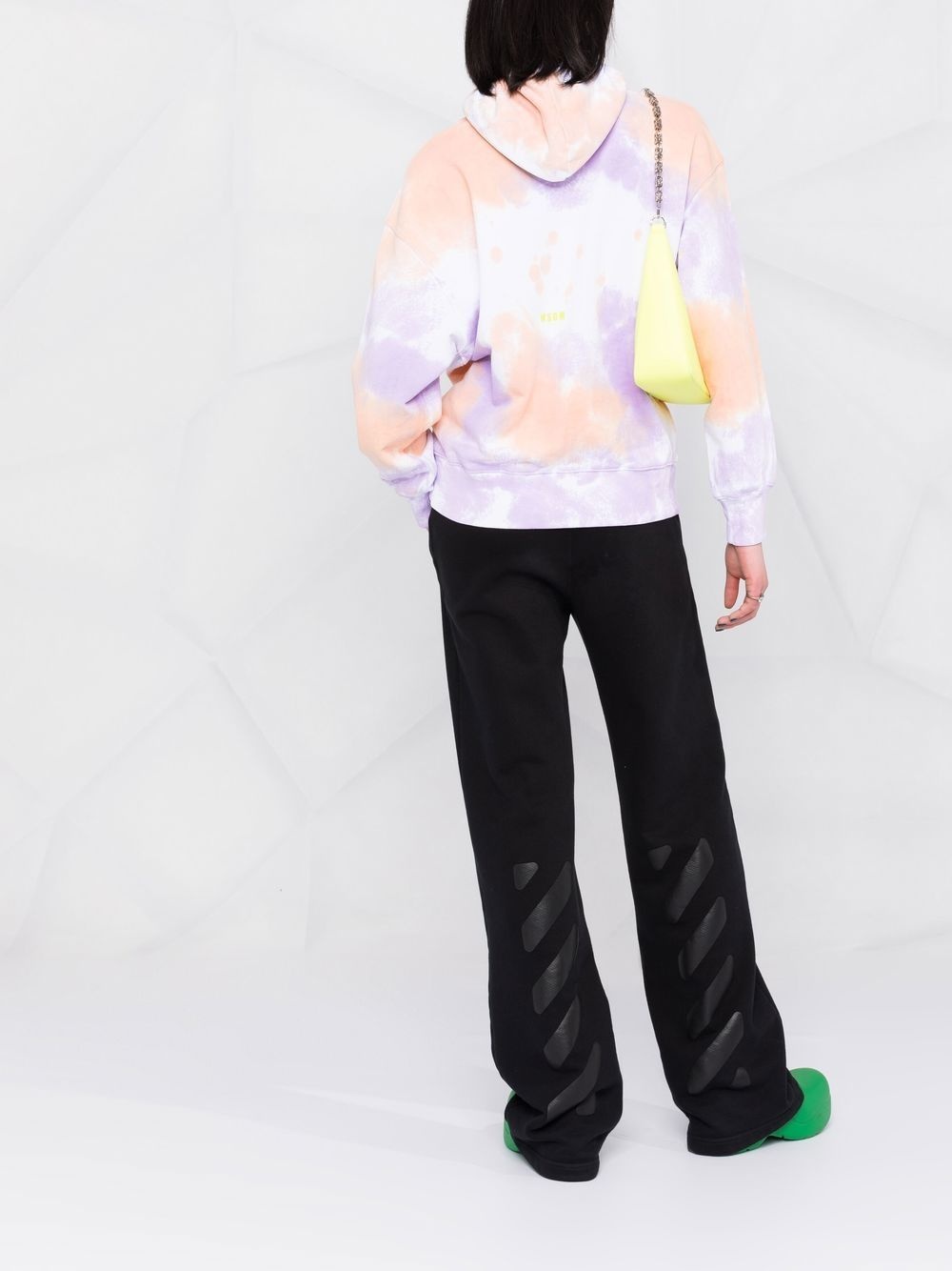 slogan-print tie-dye hoodie - 4