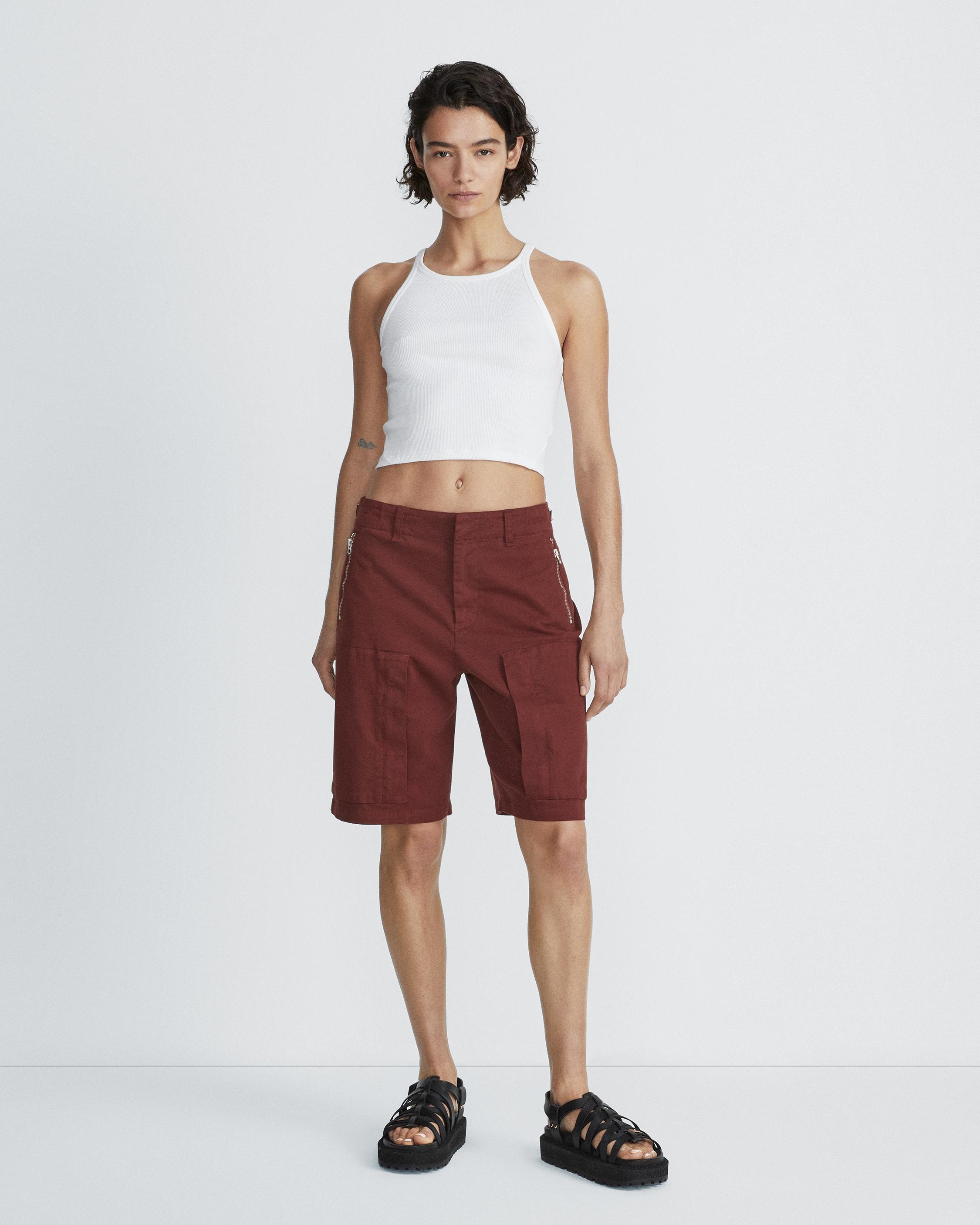 Kai Cotton 11 1/4" Short
Relaxed Fit Short - 8
