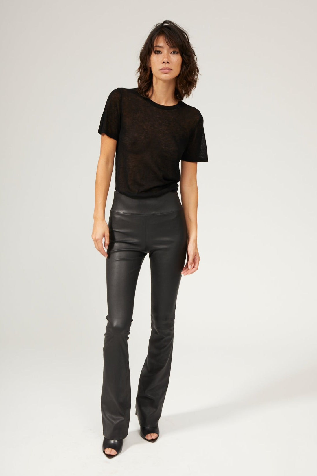 BLACK TISSUE CASHMERE CLASSIC TEE - 5