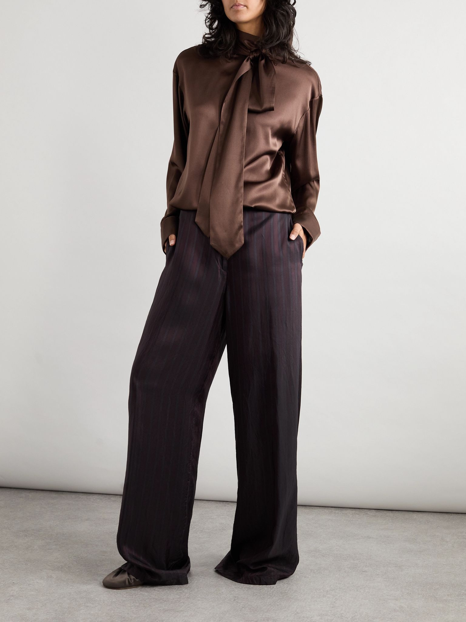 Pussy-bow silk-blend satin blouse Brown - 2