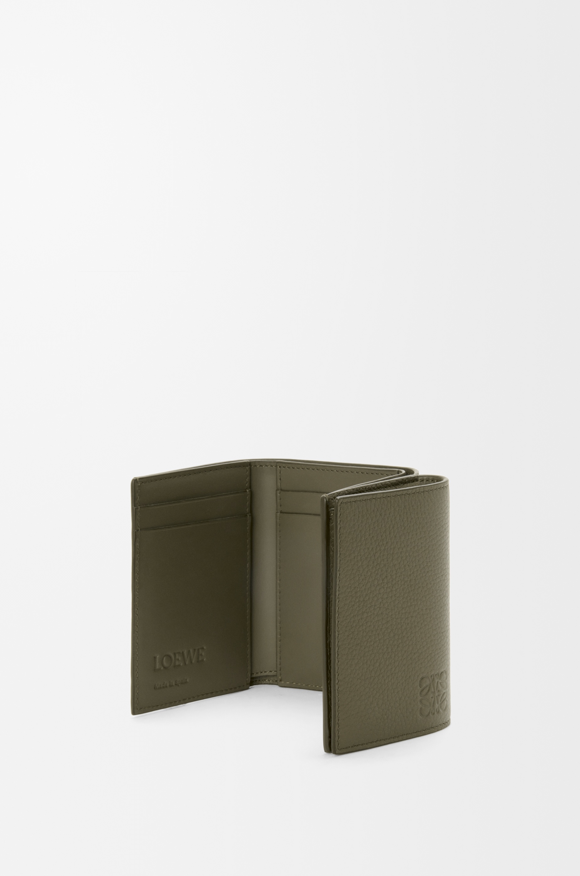 Trifold wallet in soft grained calfskin - 4