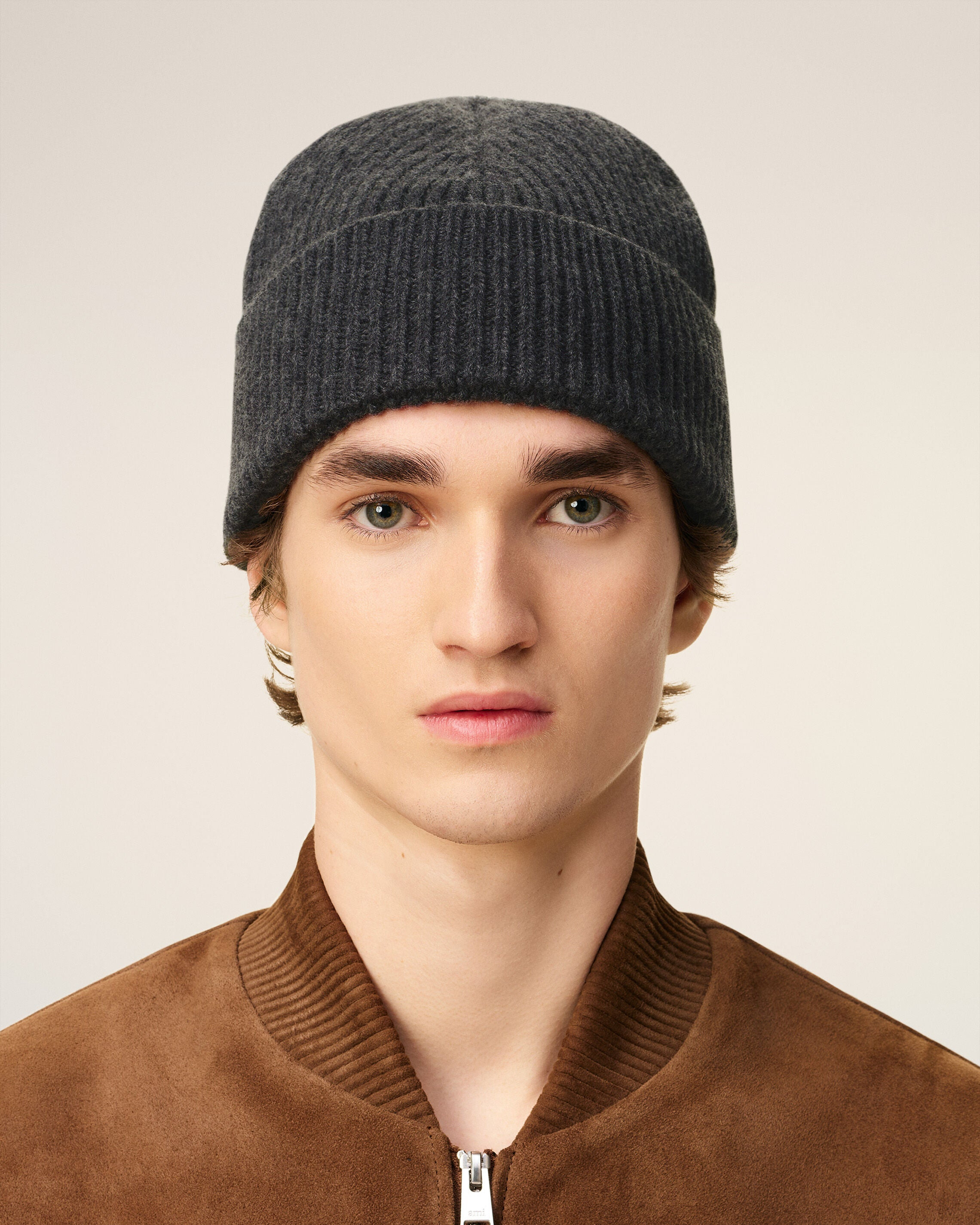 GREY WOOL AMI DE COEUR BEANIE - 2