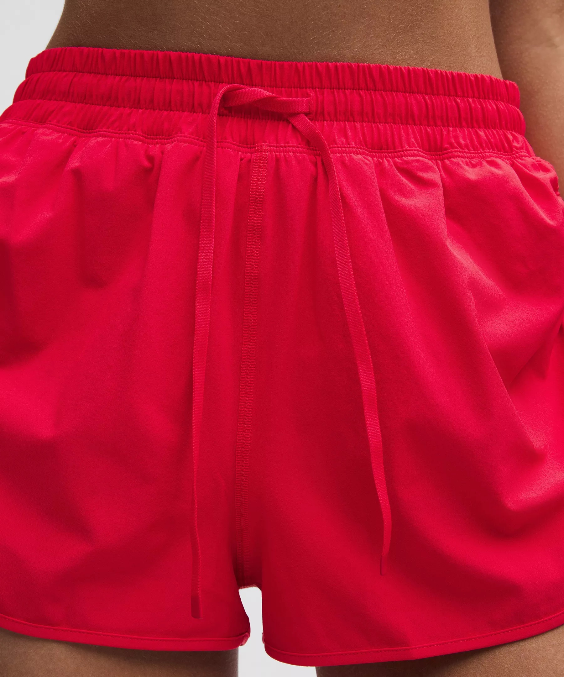 Side-Cinch High-Rise Short 1.5" - 4