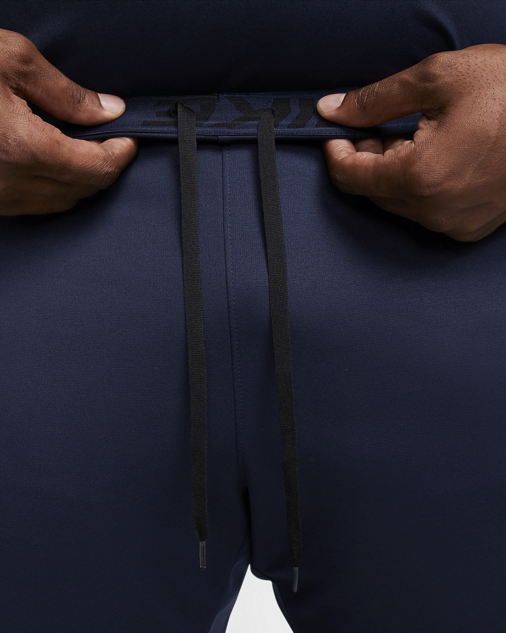 Nike Therma Men's Therma-FIT Tapered Fitness Pants - 13