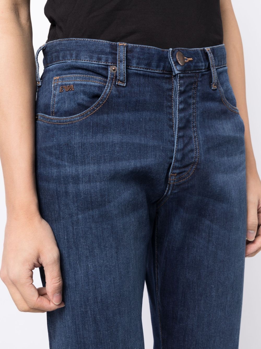 logo-patch cotton tapered jeans - 5
