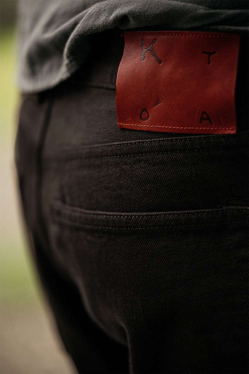 The Barrel Classic Straight Natural Slub - Carob 14oz Selvedge 5