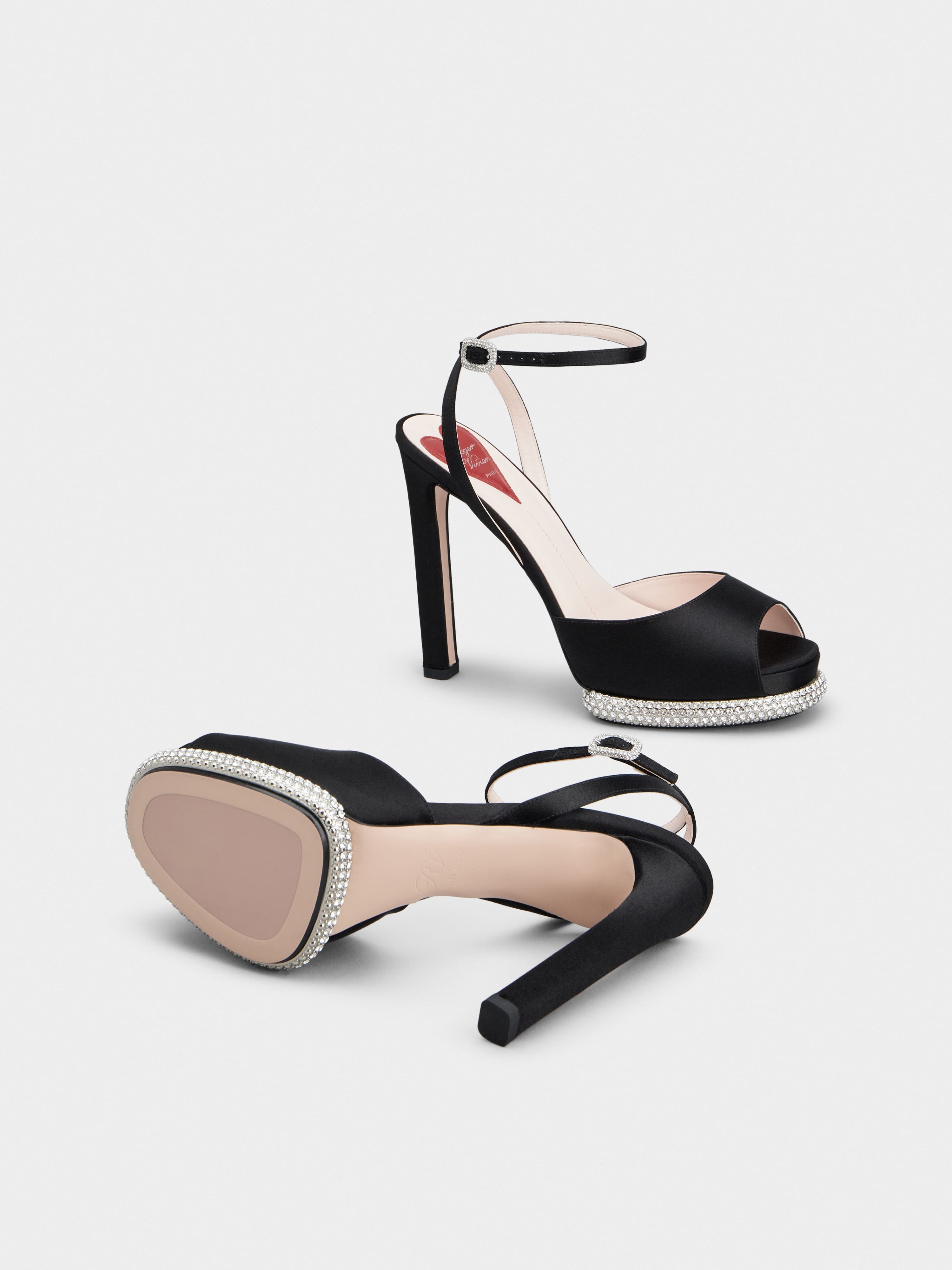Viv' Choc Platform Sandals in satin - 6