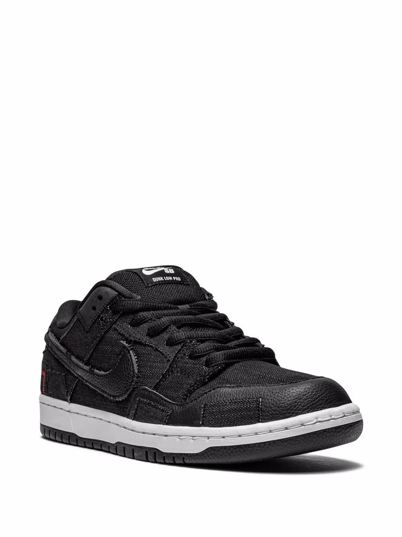 Nike SB Dunk Low "Wasted Youth - Special Box" sneakers outlook
