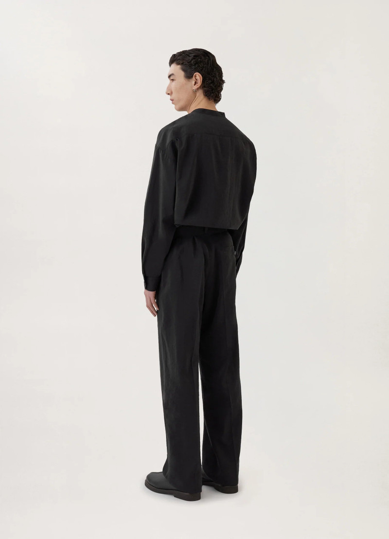 LOOSE PLEATED PANTS
DRY SILK 3