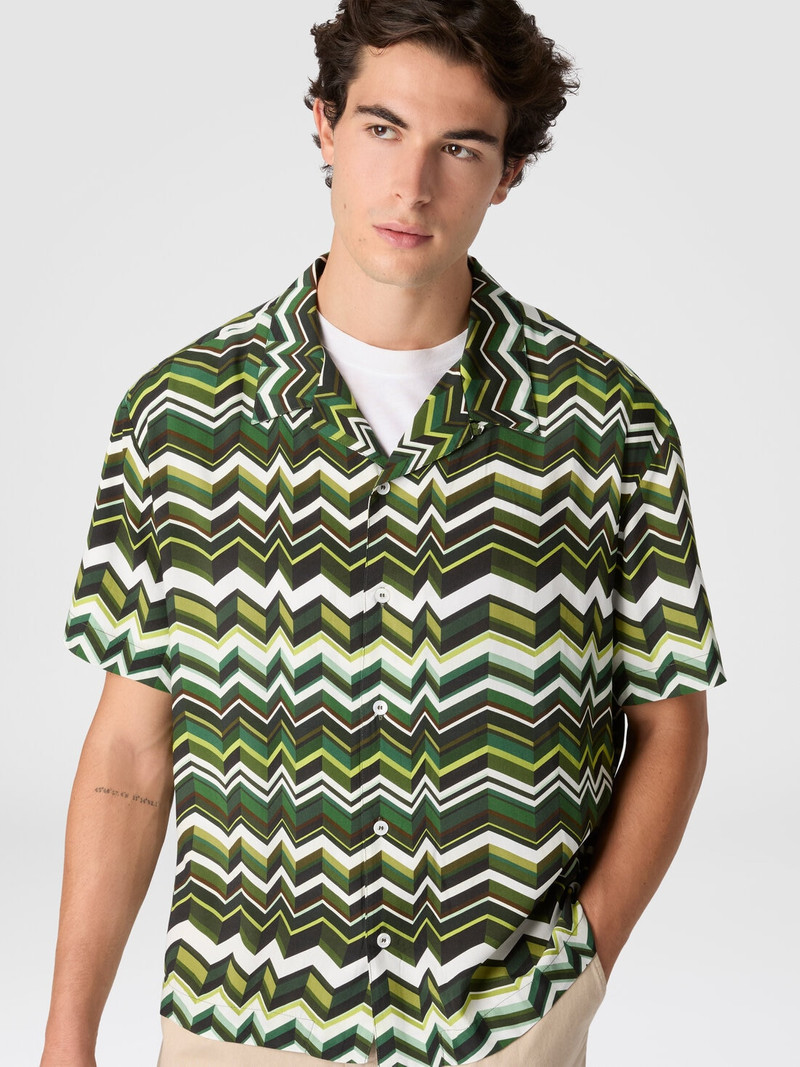 Bowling shirt in viscose with zigzag print 4