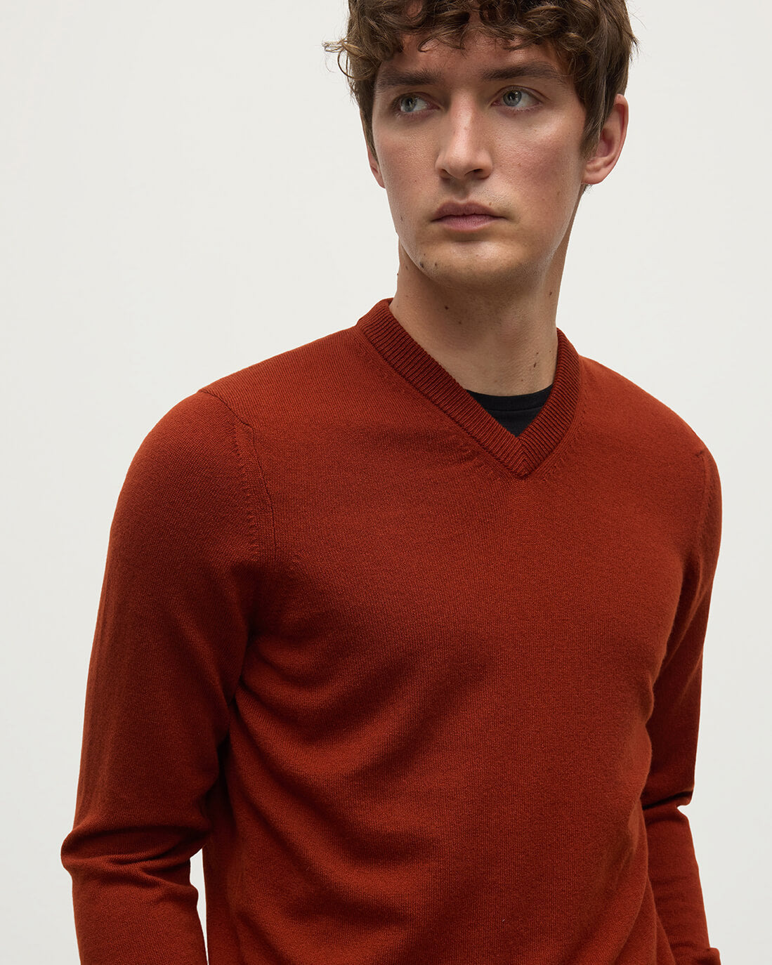 Classic Cashmere Red V Neck Jumper - 5