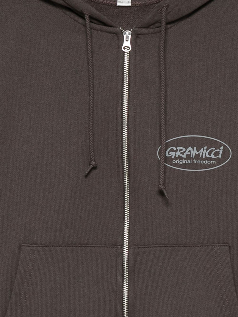 zip-up hoodie 3